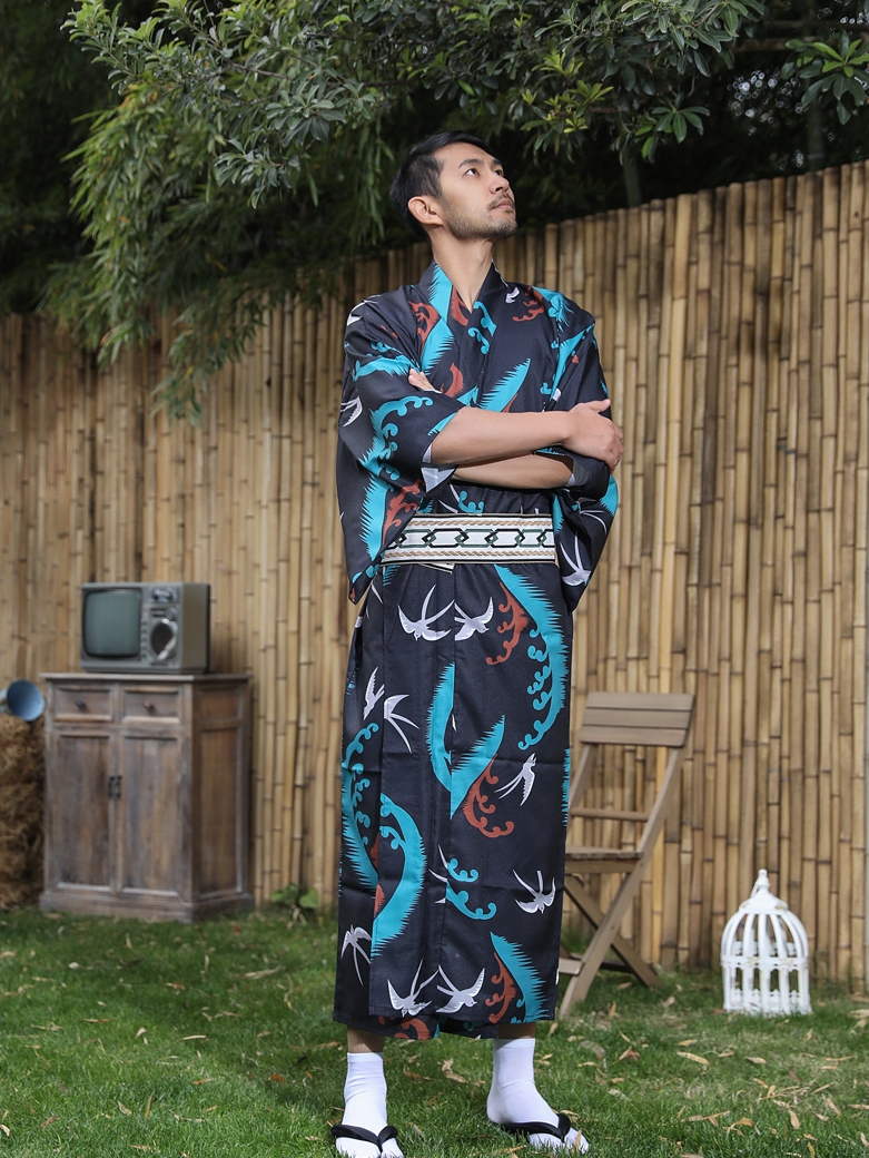Traditional Japanese Men'S Formal Wear - Japanese Kimono With Belt Men's Traditional